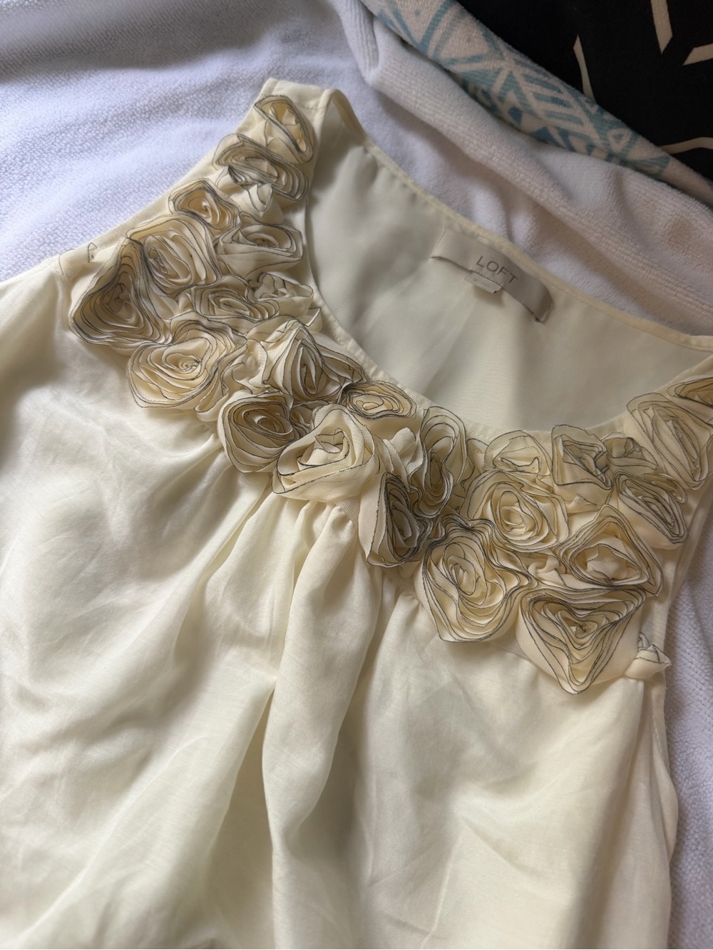 LOFT Cream Floral Rosette Sleeveless Camisole